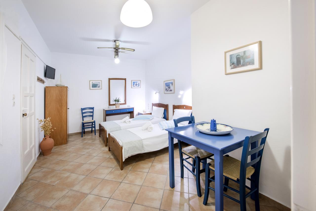 Erisimo Hotel Агиали Екстериор снимка