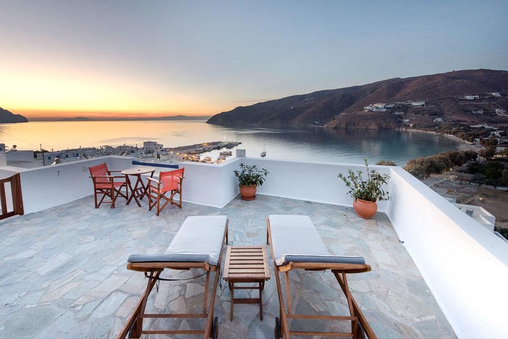 Erisimo Hotel Агиали Екстериор снимка